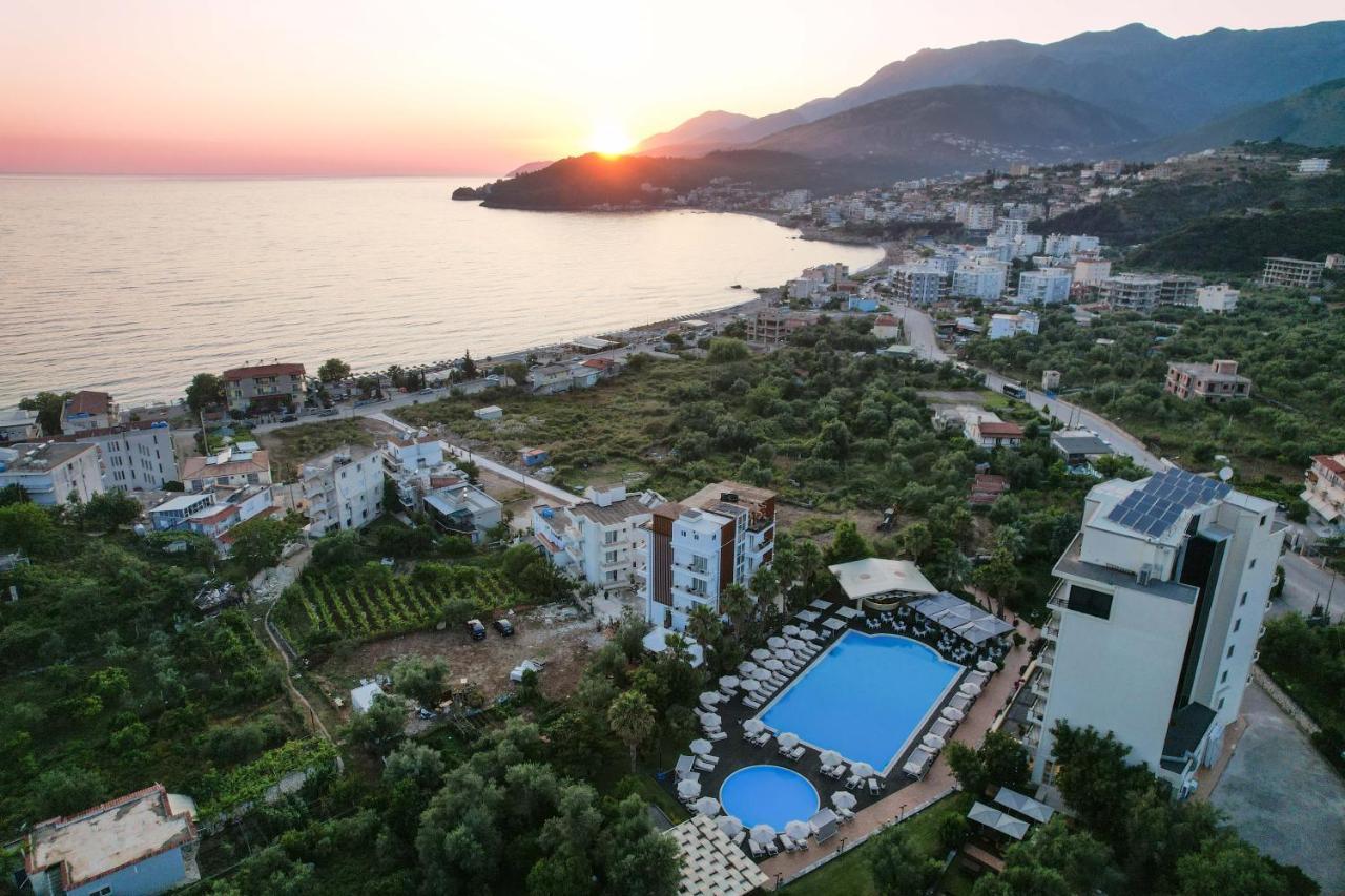 Rapo'S Resort Hotel Himare Exterior foto